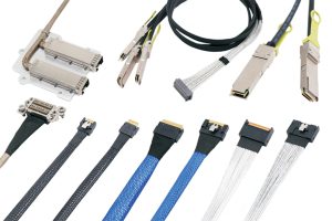 Комплект внешнего кабеля PCI Express x4